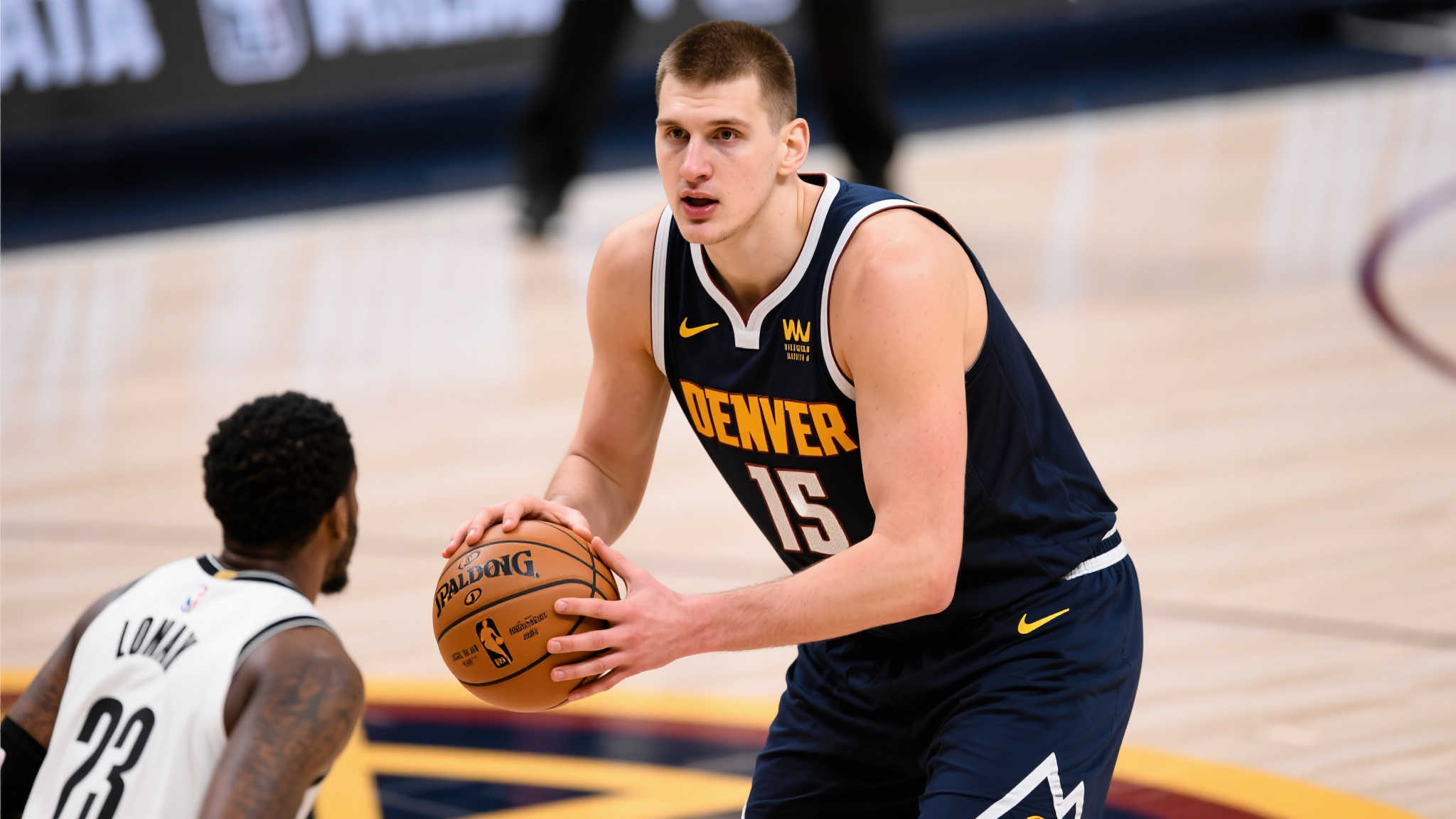 据领跑英超 据领跑英超